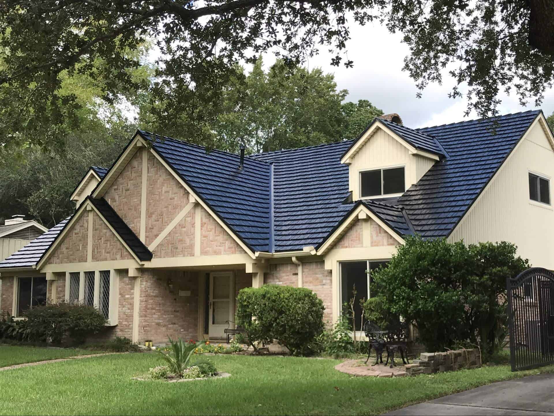 Classic Rustic Shingle - Pearl Black